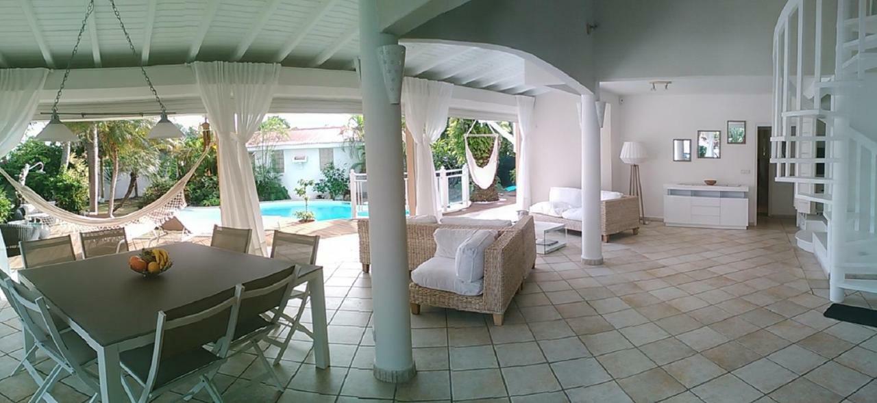 Villa Iguanou Et Piscine En Bord De Mer Proche Plages Marina Et Golf Saint-Francois  Dış mekan fotoğraf